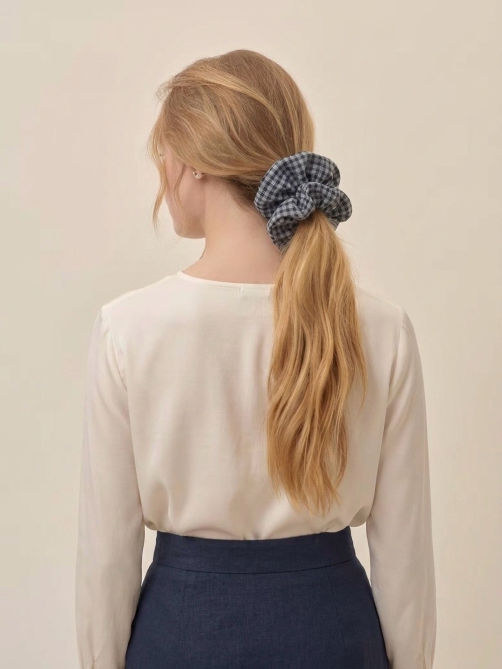 For Love & Lemons Gingham Plaid Oversized Hair Scrunchie NWT 🖤